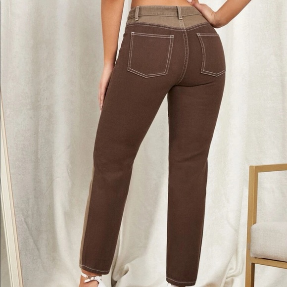 Color Block Jeans - Picture 3 of 5